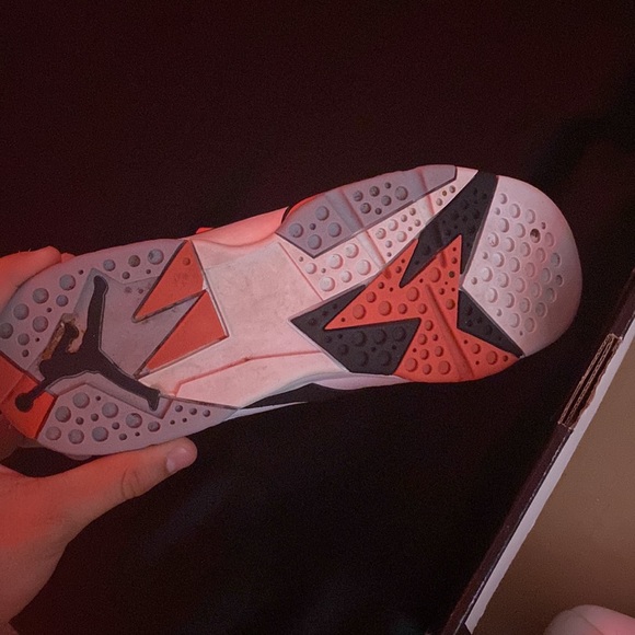 I’m selling Jordan 7s retro gg White/white-black-hot lava size 6.5 - Picture 5 of 7